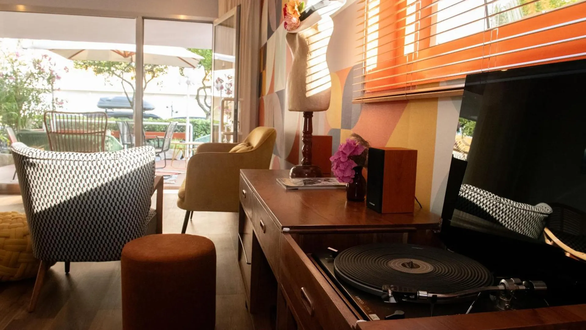 Hotel Mirabella Riccione 2*,  Italien