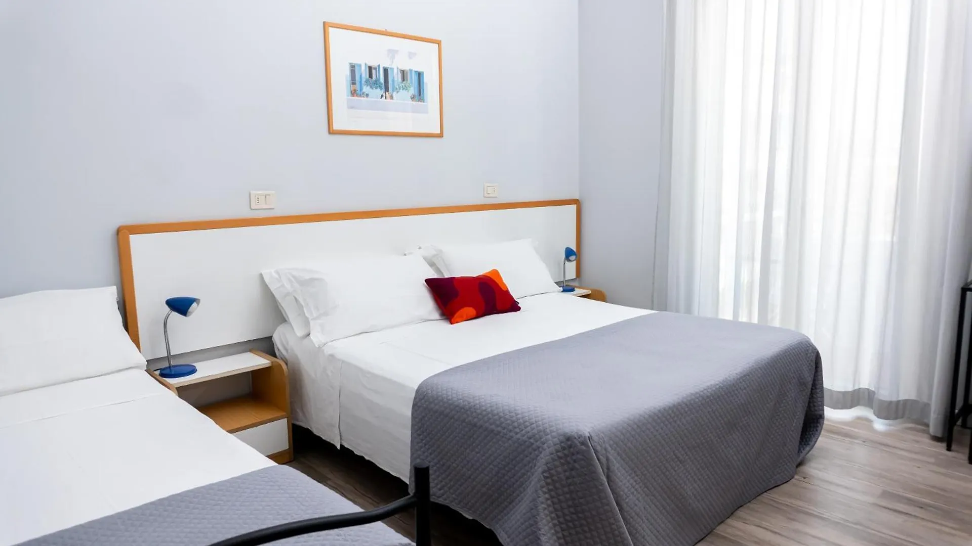 Hotel Mirabella Riccione 2*,